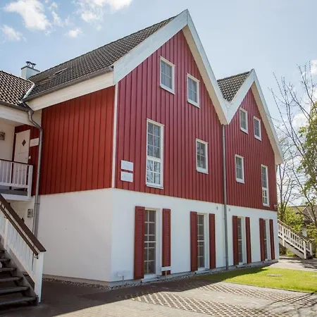 Hellinghus - Mit Sauna, Whirlpool Und Kaminofen Fuer Bis Zu 6 Personen - Haustiere Herzlich Willkommen, Direkt Am Hafen Von Appartamento